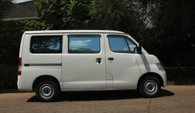 Toyota town ace r30